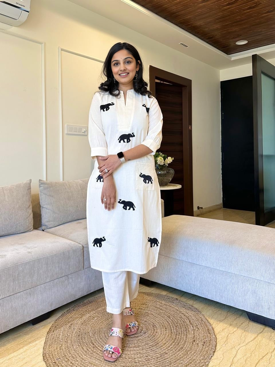 Elephant embroidered cotton pant set - Swaraas