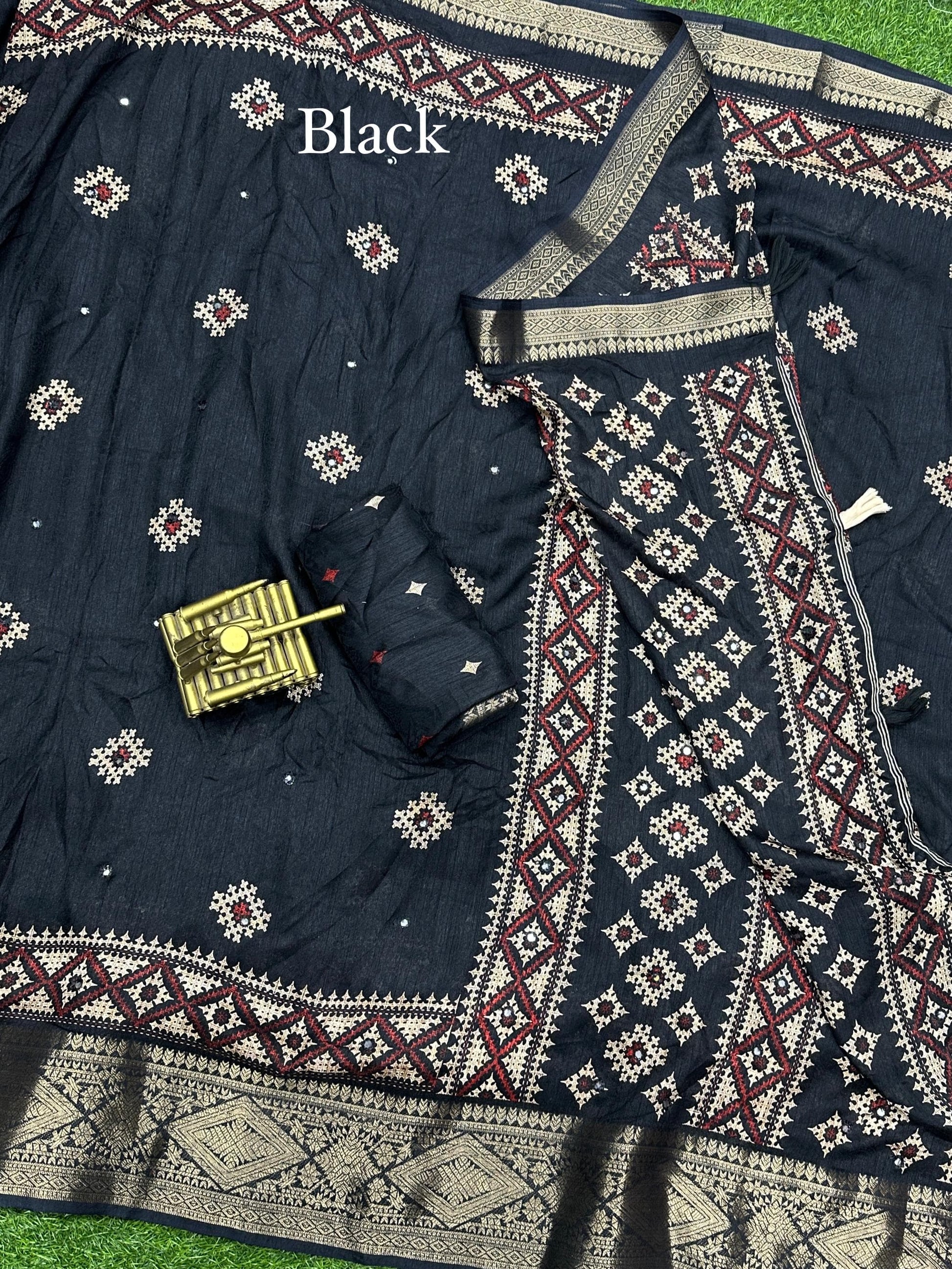 Bunny Crape with self weaving - Swaraas