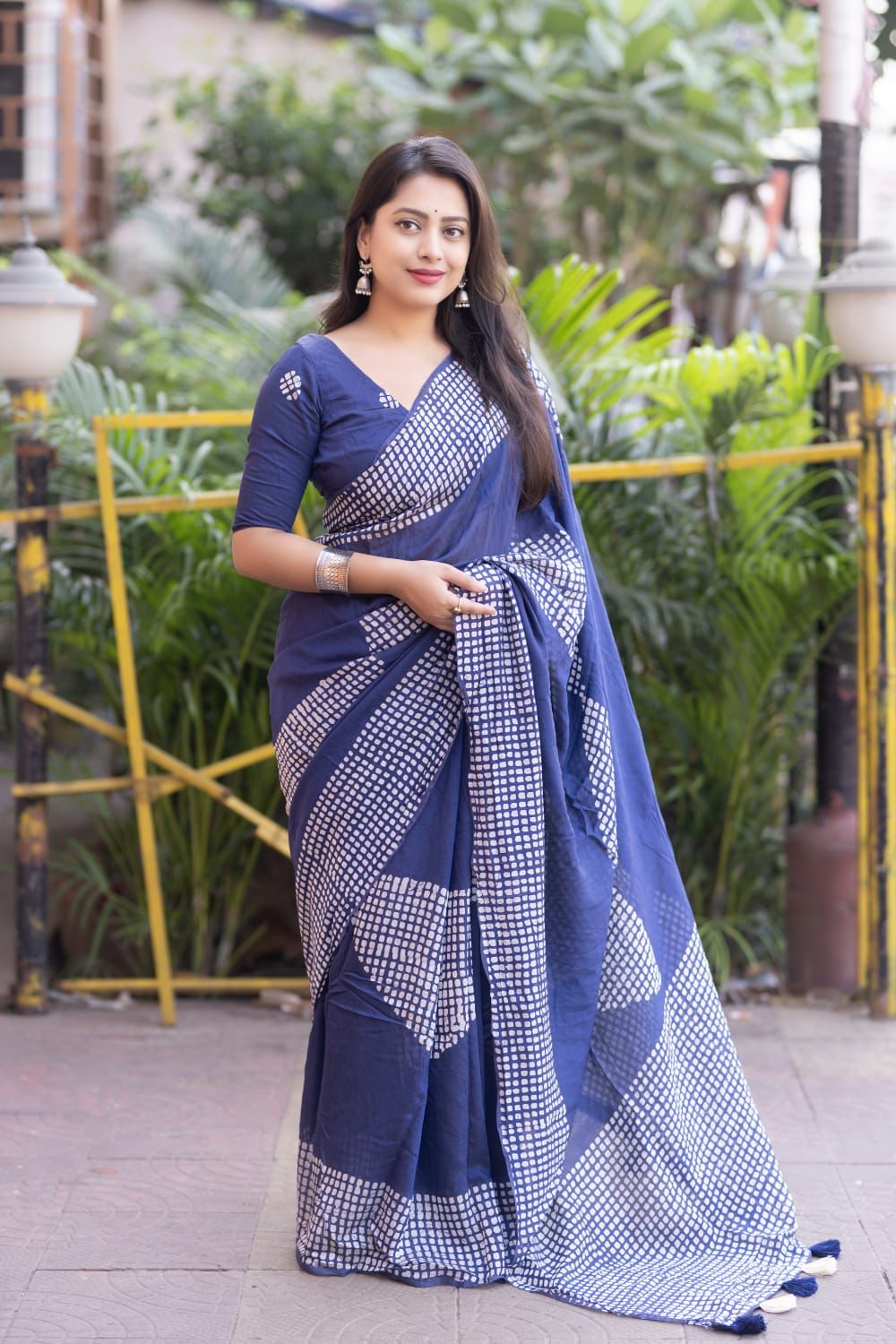 Pure Chanderi Cotton Saree with Traditional Batik Print & Matching Blouse – Lightweight Ethnic Wear | Swaraas.in
