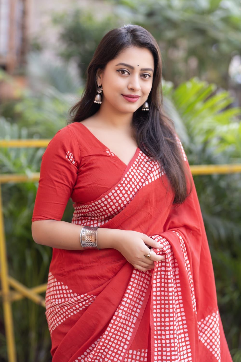 Pure Chanderi Cotton Saree with Traditional Batik Print & Matching Blouse – Lightweight Ethnic Wear | Swaraas.in