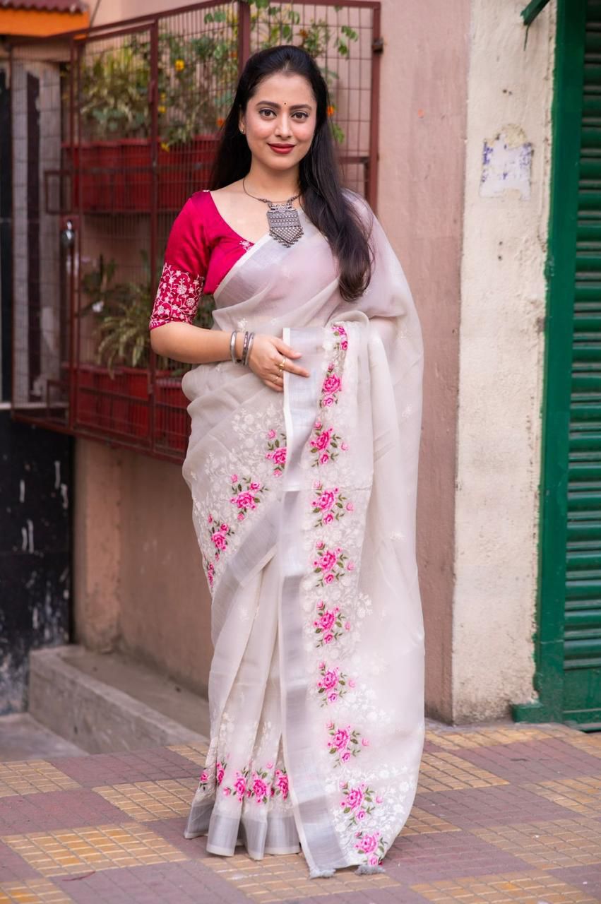 Pure Linen Saree with Elegant Silver Zari Pattu Border & Matching Blouse – Handloom-Inspired Ethnic Wear | Swaraas.in
