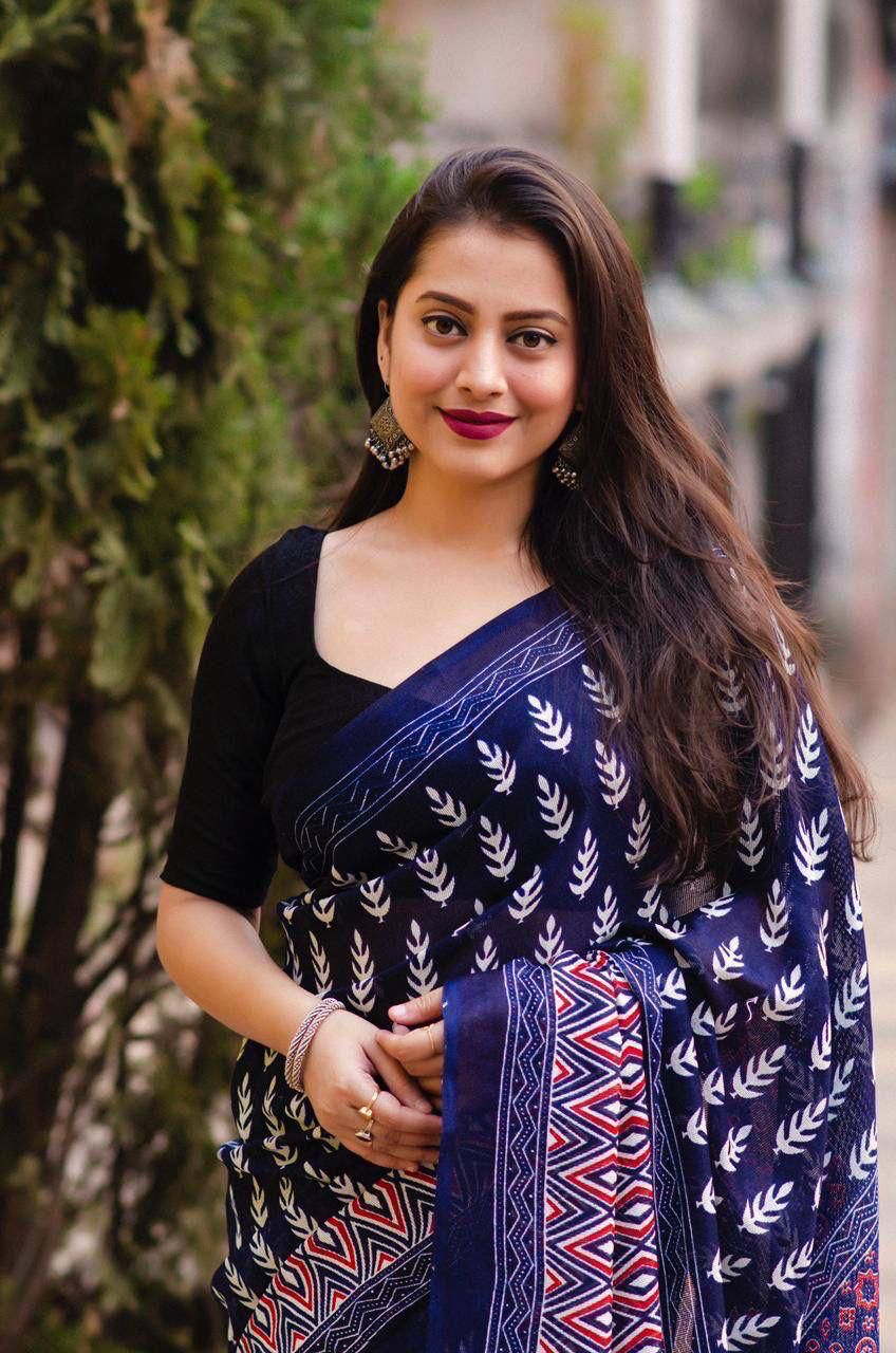 Soft Jute Silk Printed Saree with Matching Blouse Piece