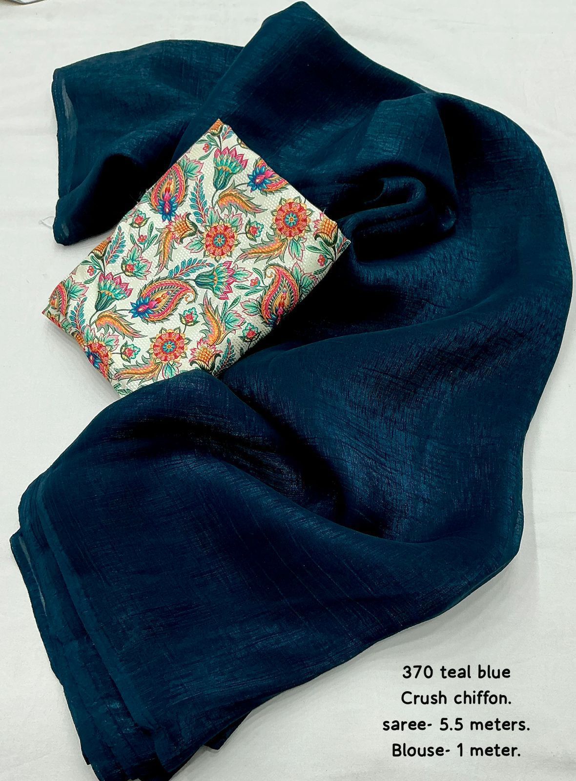Solid Crush Chiffon Saree with Printed Crepe Silk Blouse – Elegant & Lightweight Drape