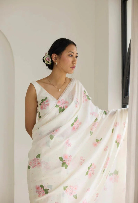 White Floral Linen Saree β Soft Plain Linen with Digital Print & Matching Blouse | Elegant Everyday Ethnic Wear