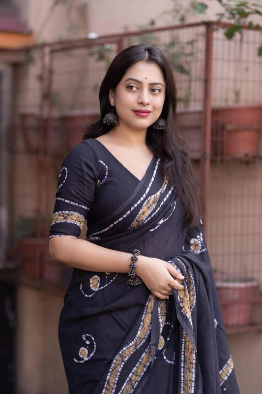 Pure Chanderi Cotton Saree with Hand-Painted Designs & Tassel Pallu – AK Painted Cotton