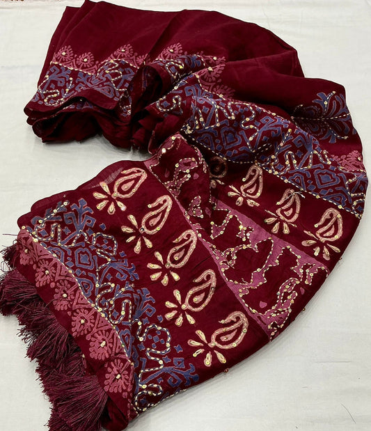 AK-252 Magic Kaatha – Pure Chanderi Cotton Saree with Ajrakh Block Print & Hand Kaatha Embroidery