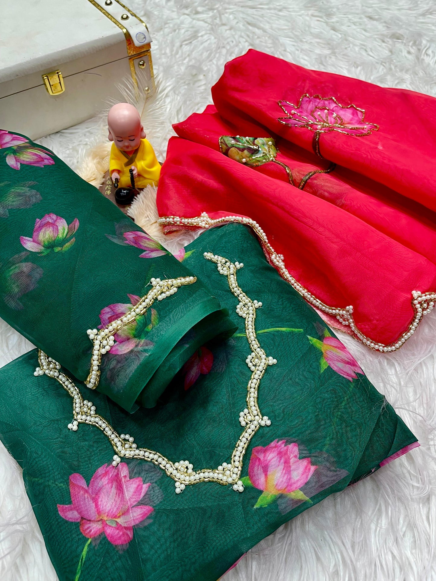 Elegant Tabby Organza Saree with Digital Print & Intricate Khatli Embroidery – 5.5 Meters with Designer Blouse