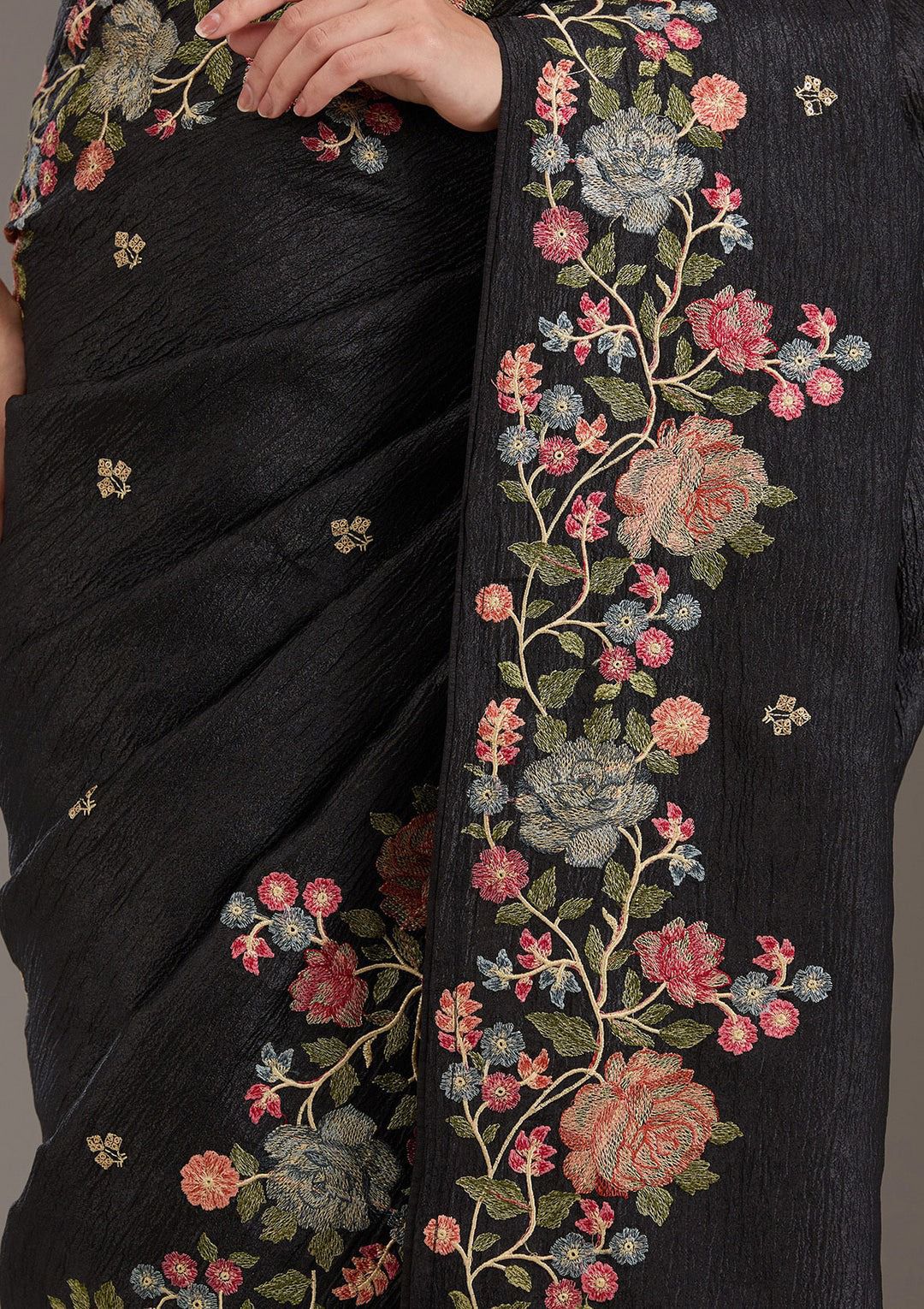Soft Crunchy Chiffon Saree with Multi-Thread Embroidery & Piping Lace Border – With Embroidered Satin Blouse