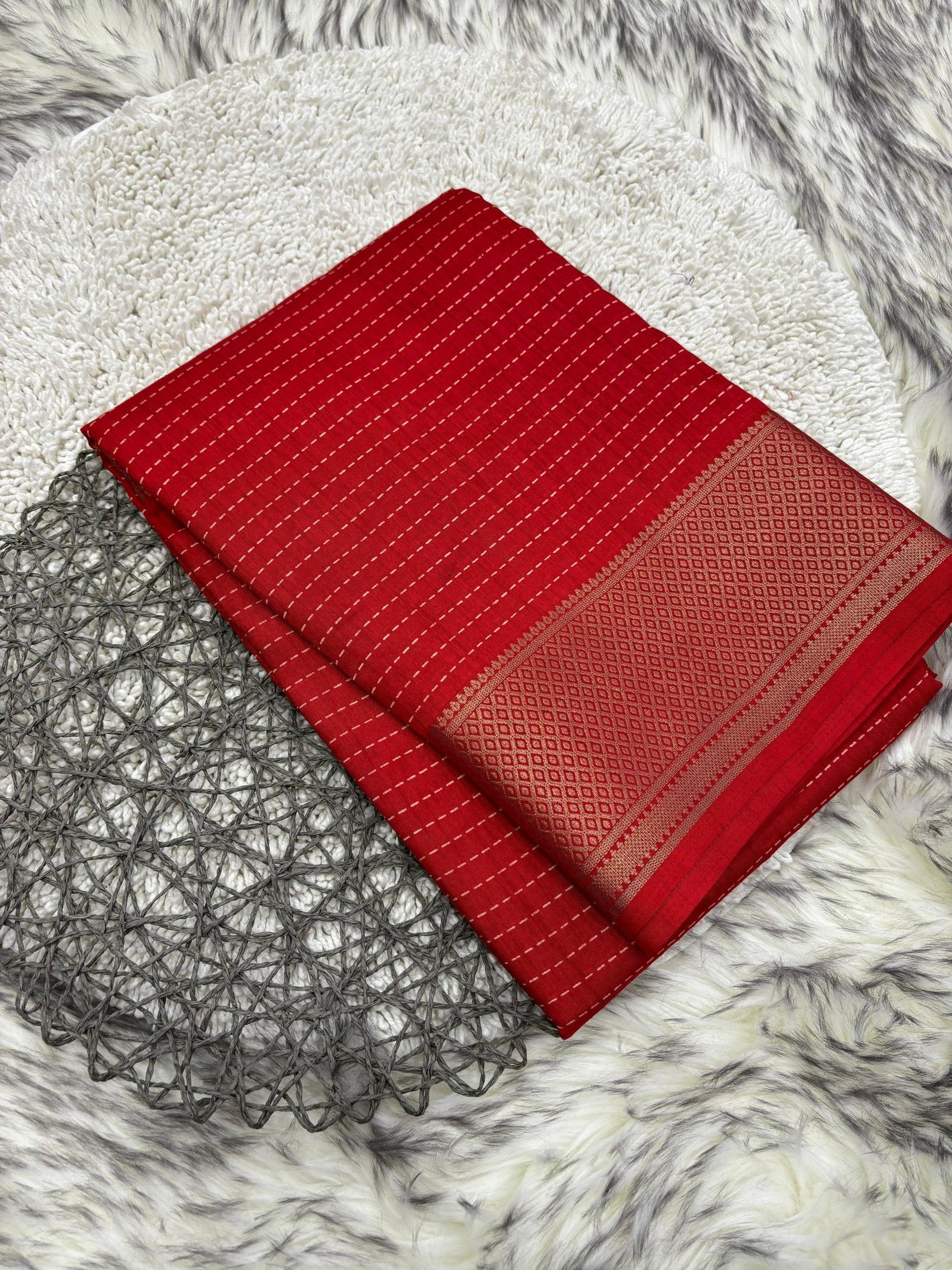 Heavy dola silk saree wwith unique jacquard border - Swaraas