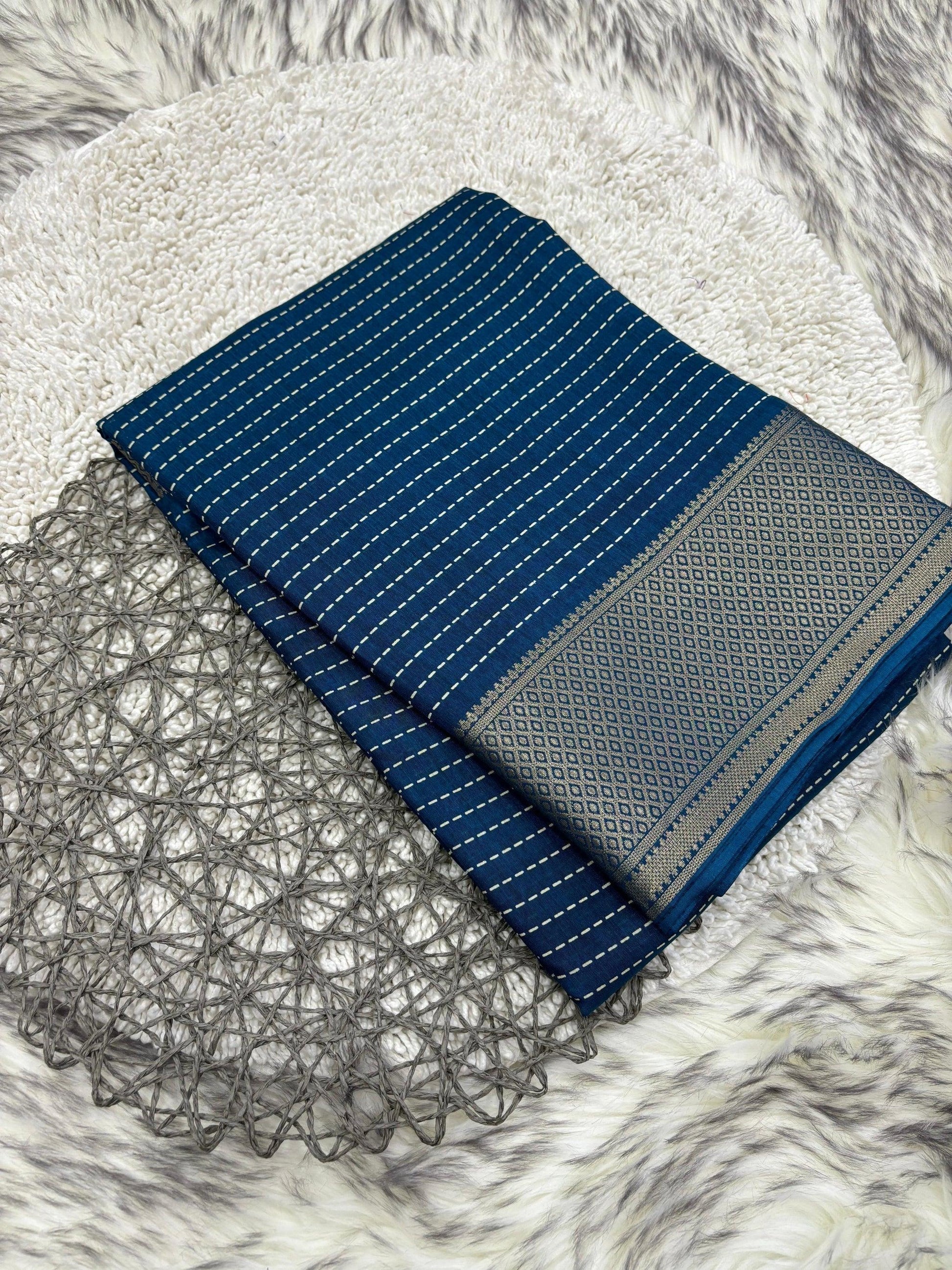 Heavy dola silk saree wwith unique jacquard border - Swaraas