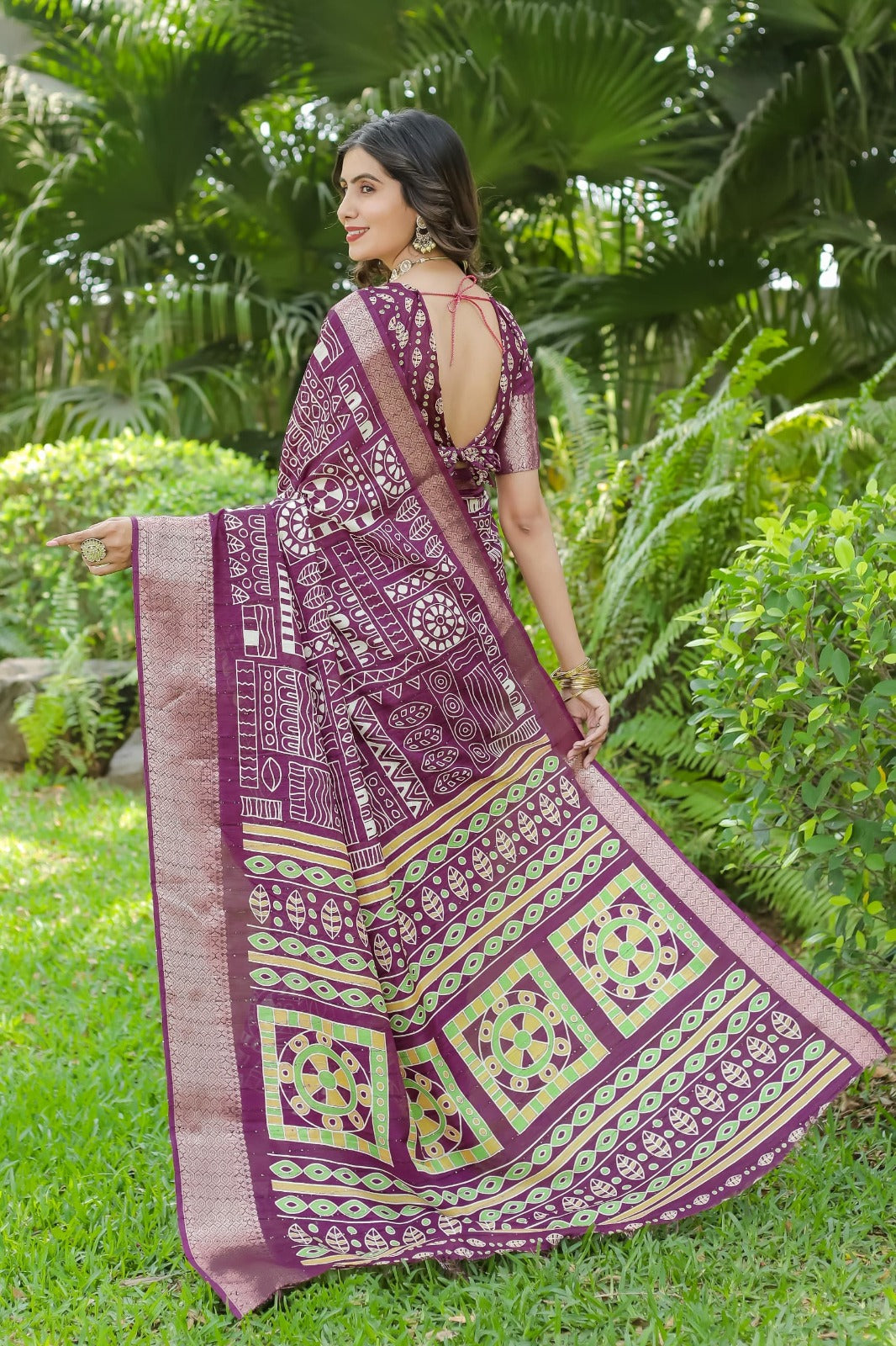 Soft Cotton Crape Saree with woven sequence design all over. - Swaraas