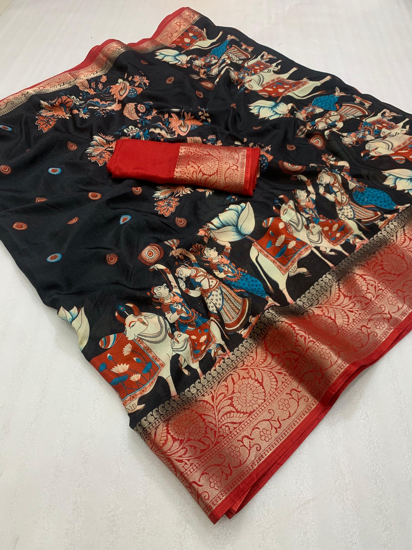 Soft Heavy Dolla Silk Fabric With Mill Print And Beautiful Jaquard Weaving Border And Contrast Printed Blouse - Swaraas