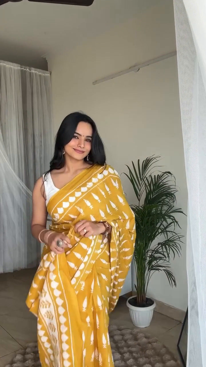 Elegant Digital Print Linen Saree with Blouse – 6.3 Mtr (Single Colour Catalog)