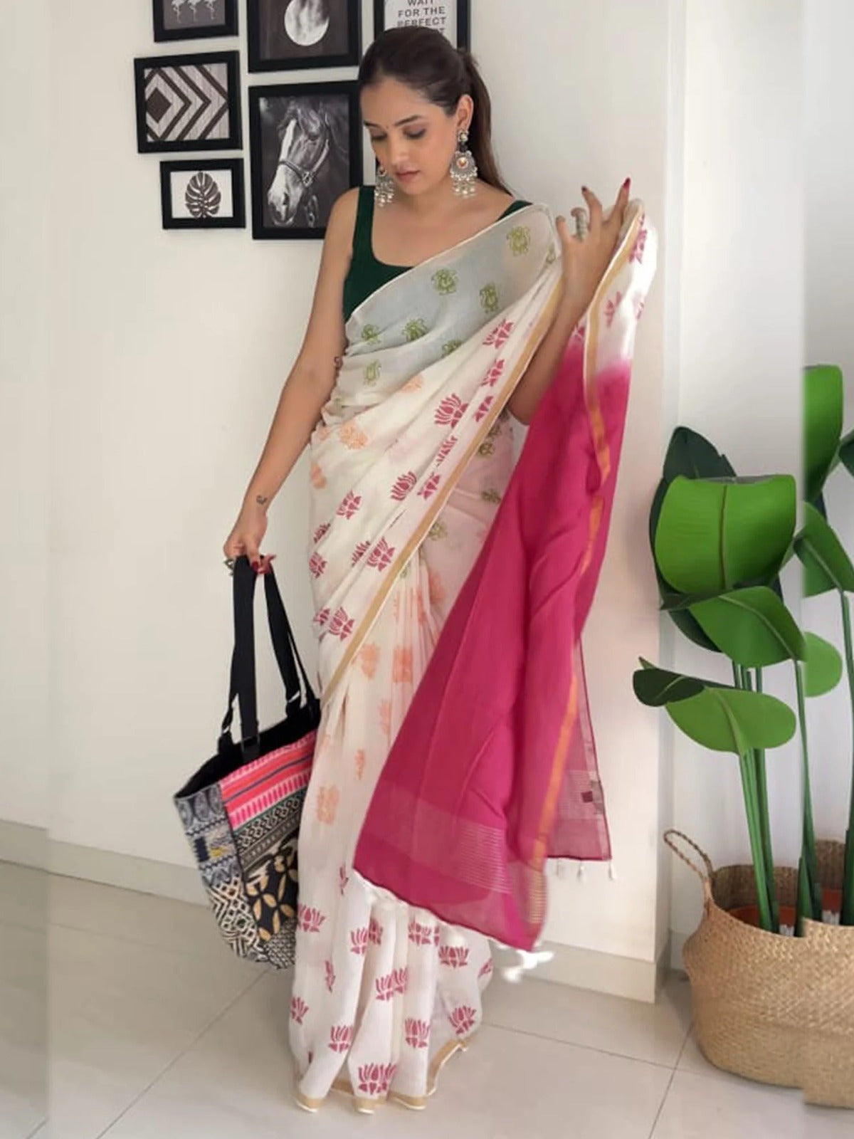 Elegant Digital Print Linen Saree with Blouse – 6.3 Mtr (Single Colour Catalog)