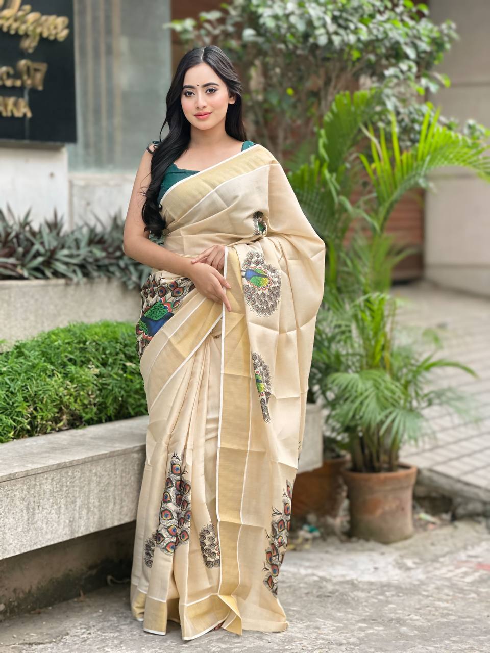 New south super hit peacock Design saree - Swaraas