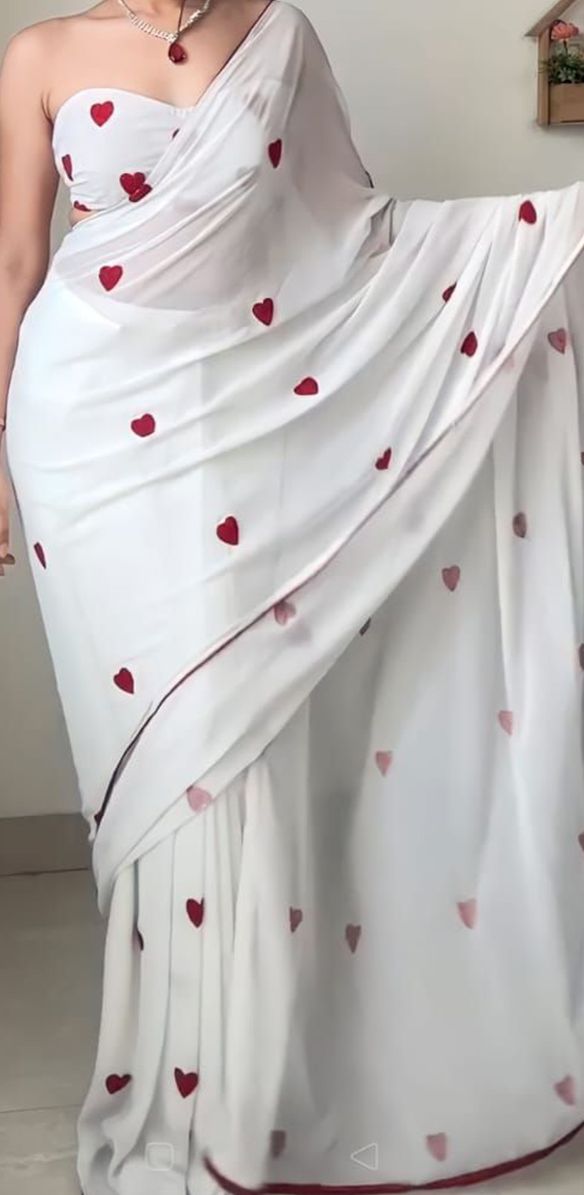 valentine special ready to wear georgette saree with gamthi work and with amazing two colors red - white