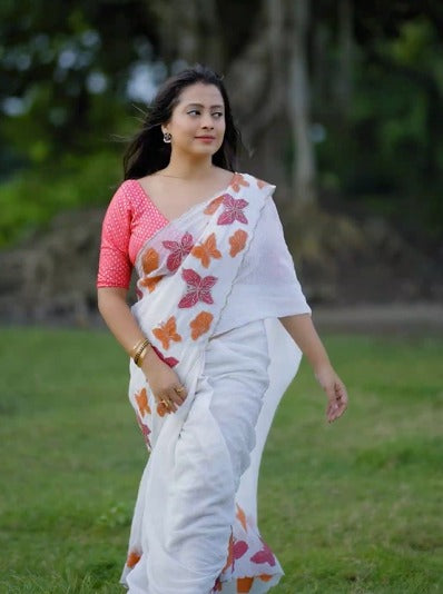 Butterfly Crush Soft Ivory White Chiffon Saree with Zari Embroidery & Banarasi Silk Blouse – AK 481