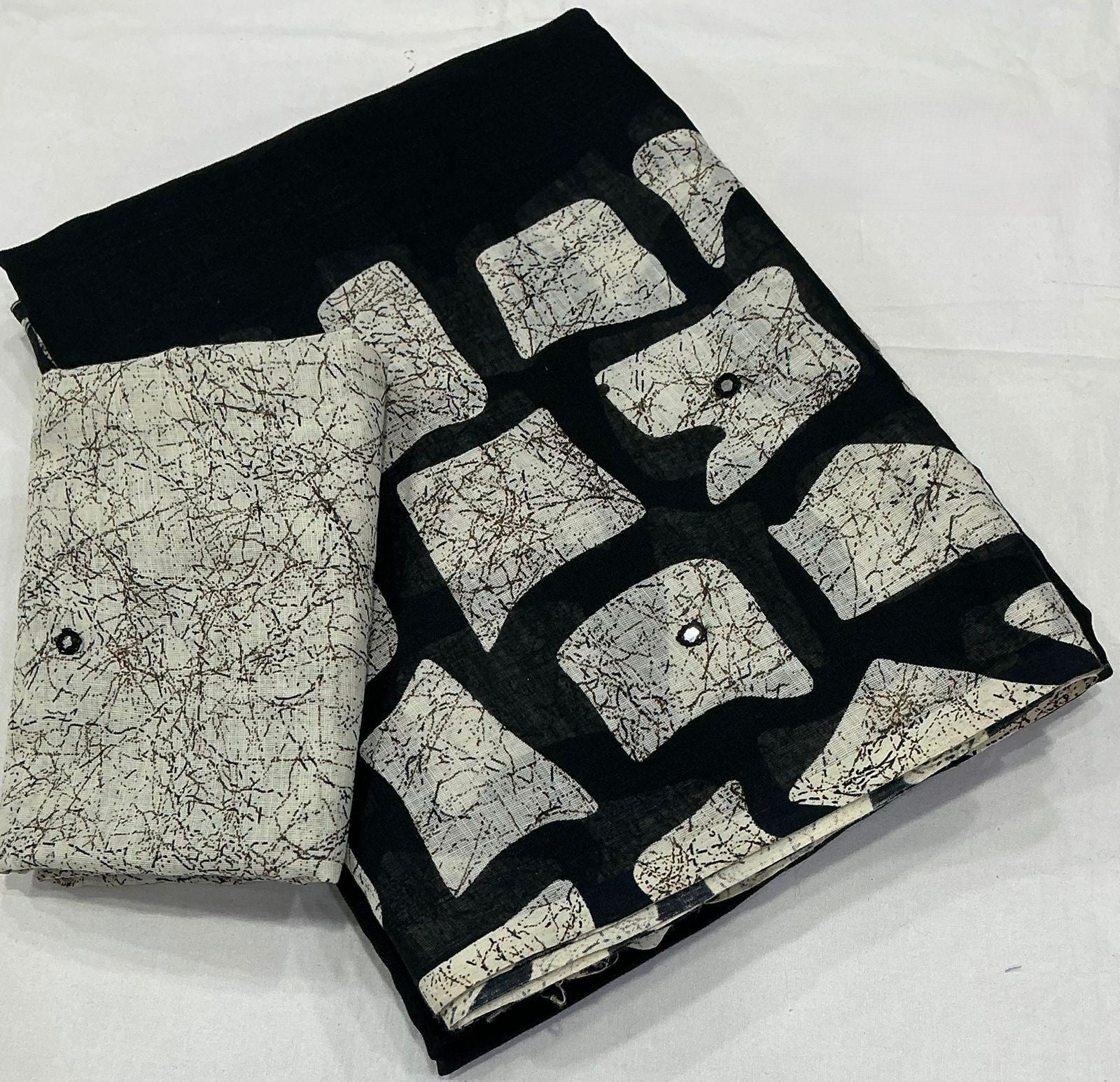 Black white batik linen saree - border detail