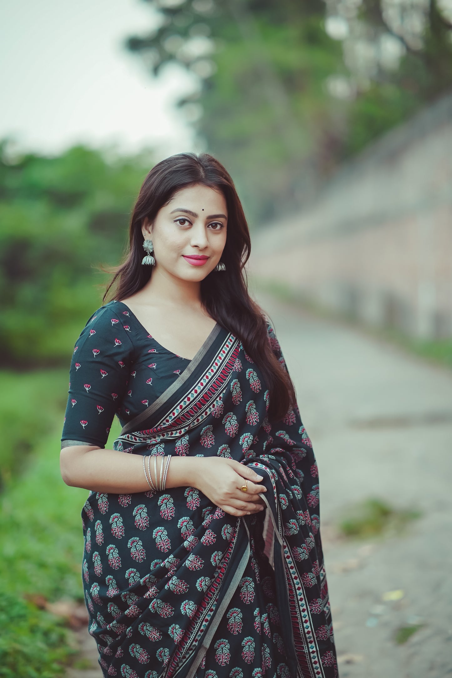 Ajrakh Print Soft Cotton Feel Saree with Zari Woven Border – 6.3m with Blouse | Swaraas.in
