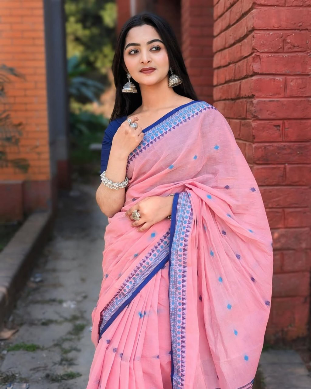 Pink Linen Saree with Blue Temple Border and Woven Butis, 6.3 Metres with Running Blouse Piece for Daily Wear