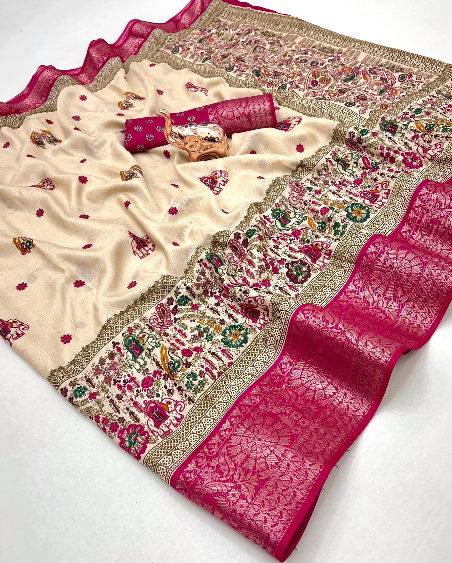 pure benny cotton saree with jacquard border.