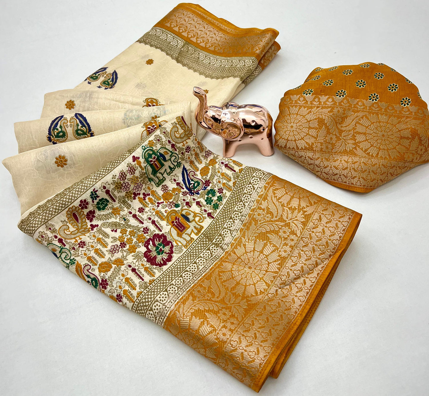 pure benny cotton saree with jacquard border.