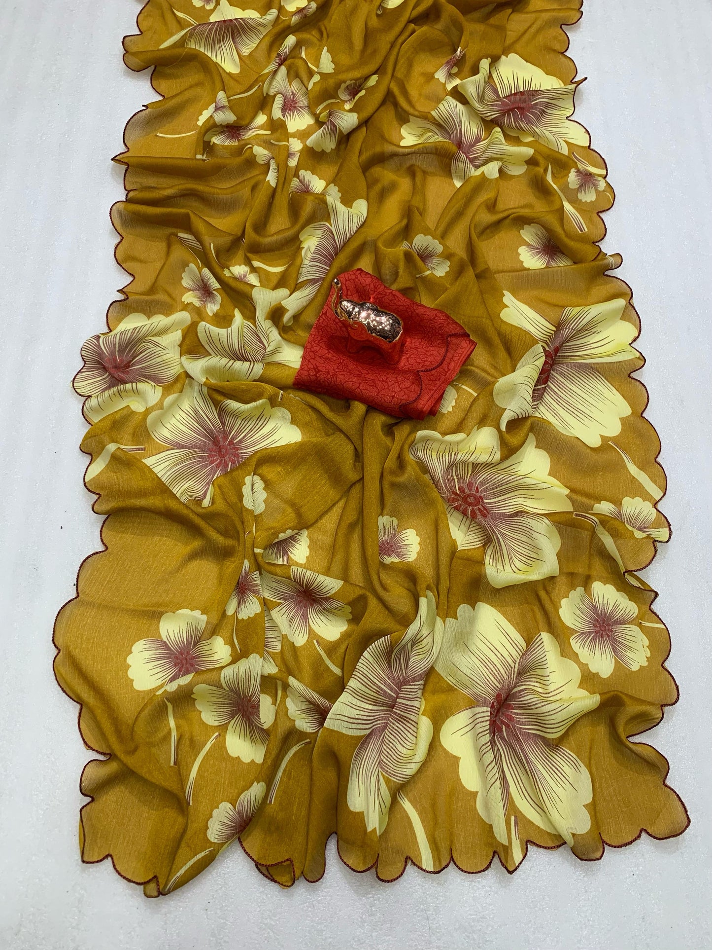 New beautiful summer floral saree with mina color cutwork bollywood saree Saree comes beautiful blooming colour and shine