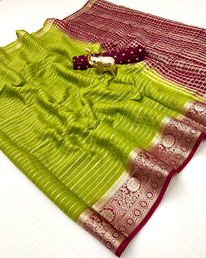 Heavy Marshmallow Hand-Dyed Saree with All-Over Self-Weaving and Contrast Design Pallu – Premium Ethnic Wear | Swaraas.in
