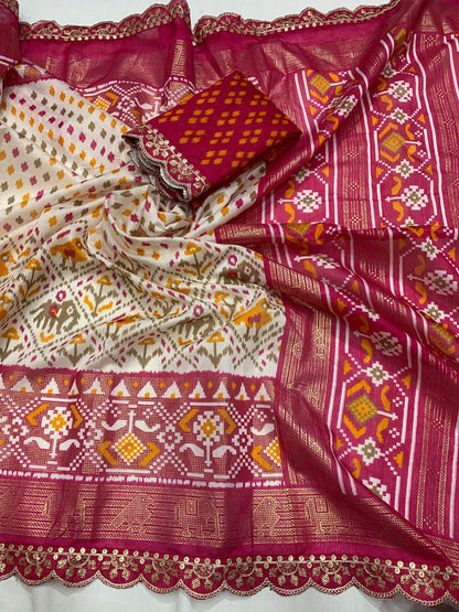Premium Dola Silk Kalamkari Print Saree with Scallop Maggam & Sequin Lace Work, Foil Printed Pallu & Contrast Blouse | Swaraas.in