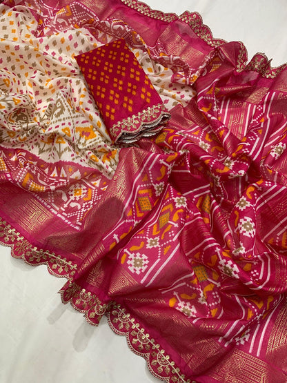 Premium Dola Silk Kalamkari Print Saree with Scallop Maggam & Sequin Lace Work, Foil Printed Pallu & Contrast Blouse | Swaraas.in