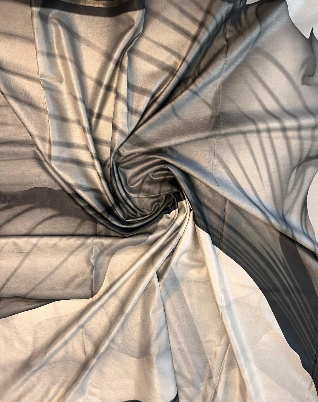 Handloom Tusser with Rich Pallu & Fancy Golden Border