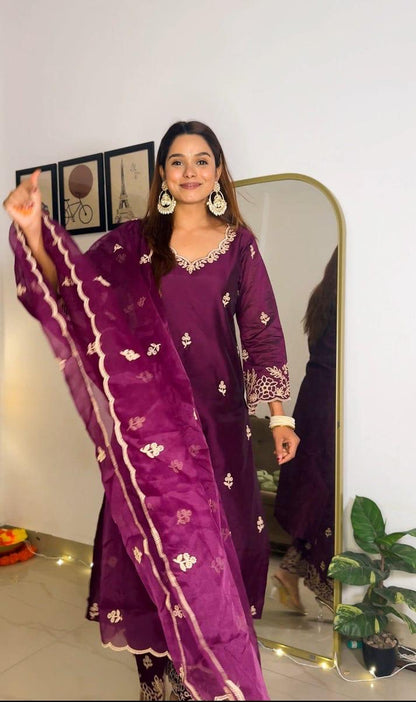 Chanderi Silk Kurti Palazzo Set with Cotton Thread Embroidery & Dupatta