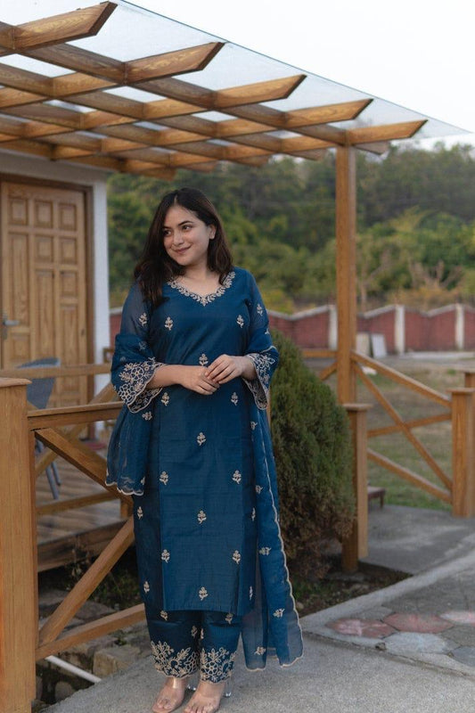 Cotton Thread Embroidery Kurti Palazzo Dupatta set