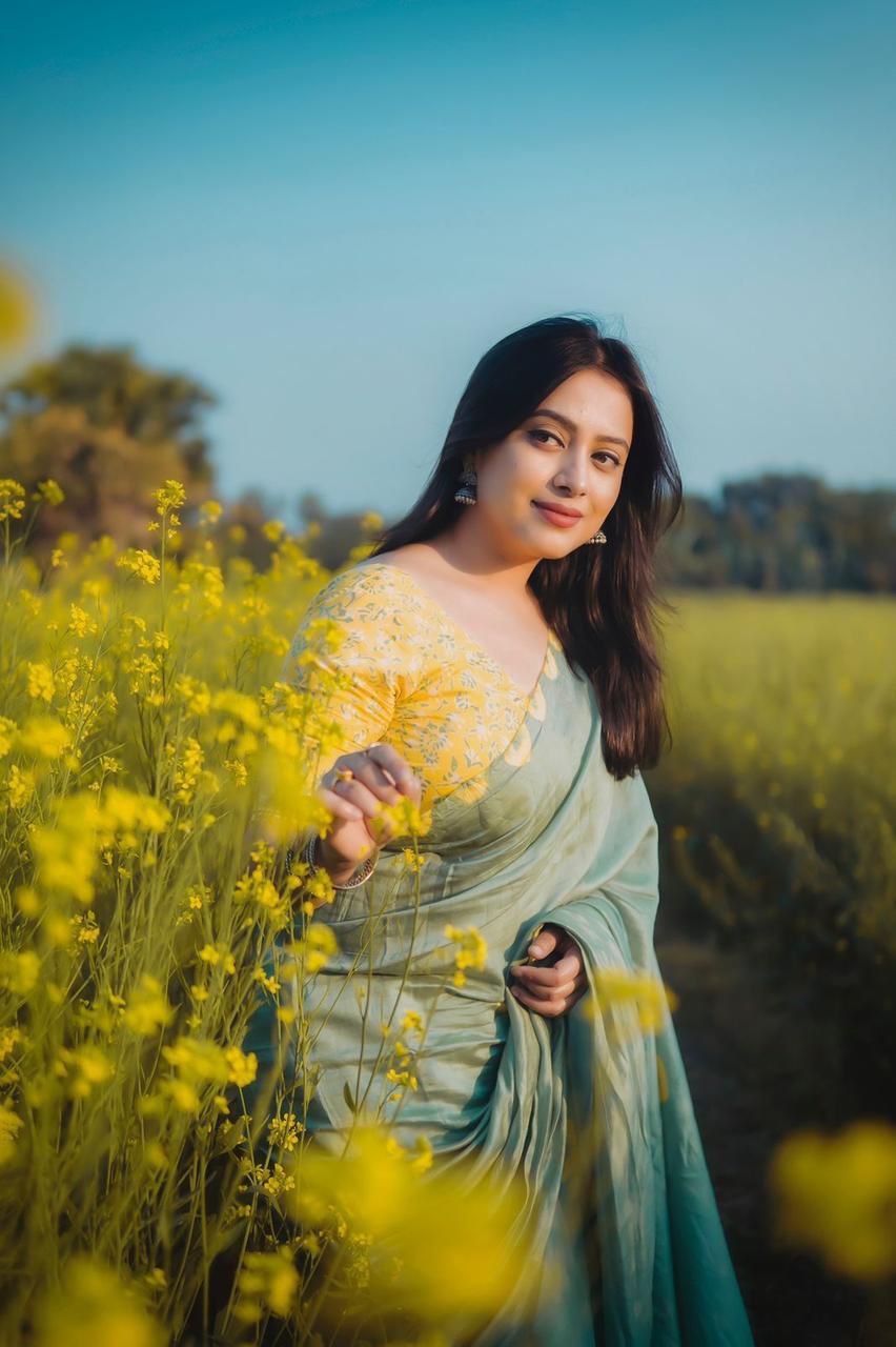 Pure Chanderi Cotton Shibori Saree with Hand-Tied Contrast Pattern & Matching Shibori Border