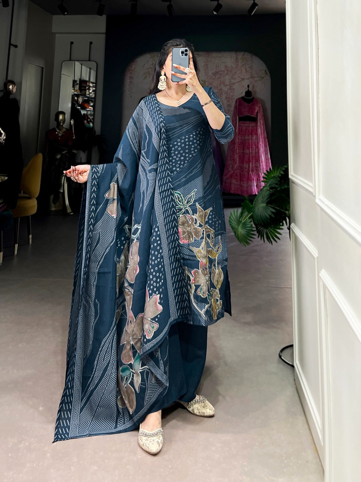 Beads meet blooms in this stunning salwar suit