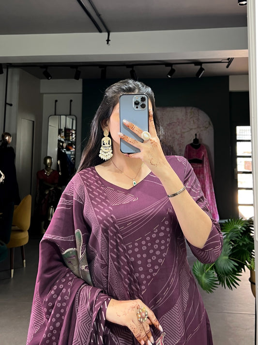 Beads meet blooms in this stunning salwar suit