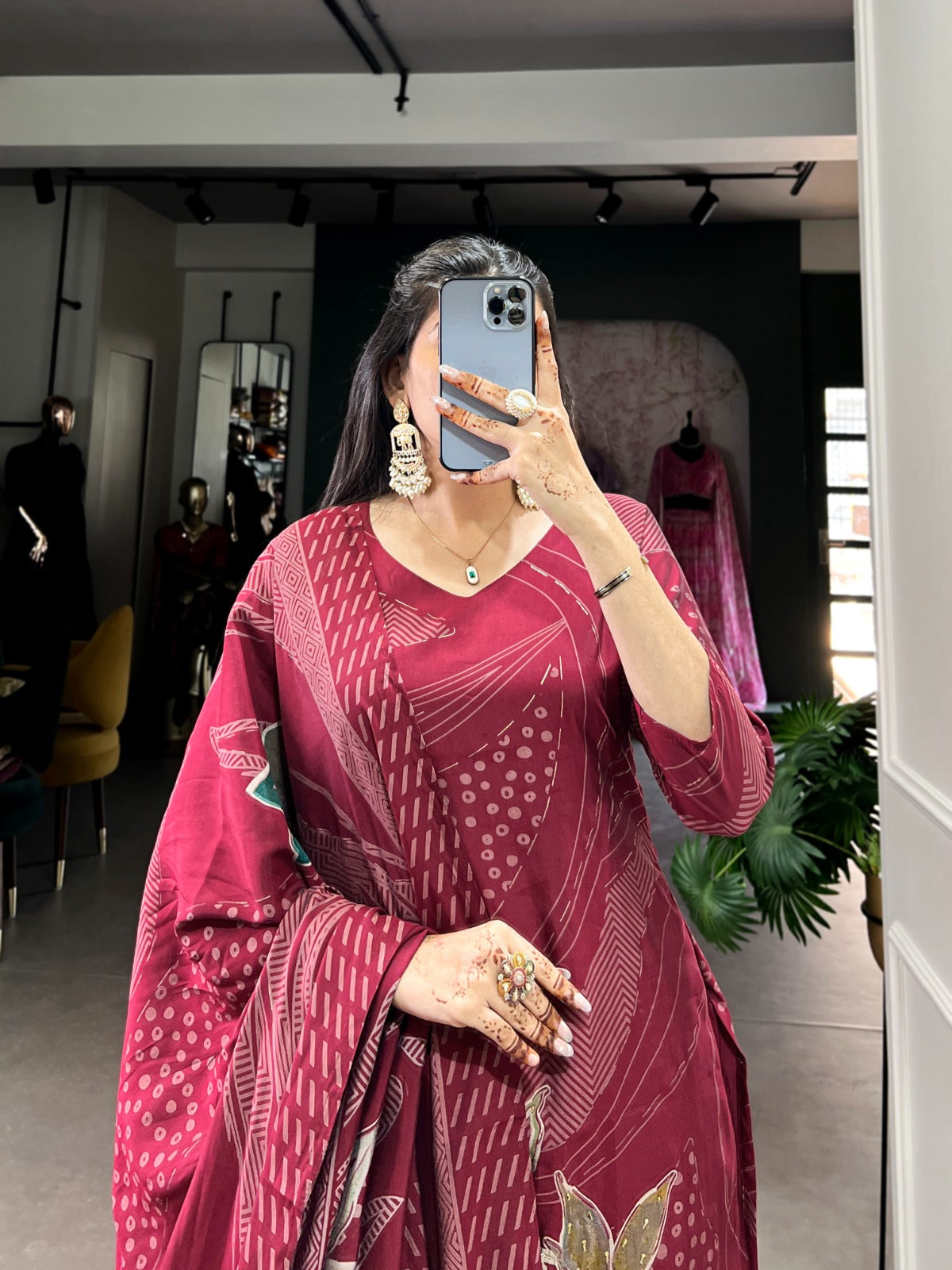 Beads meet blooms in this stunning salwar suit