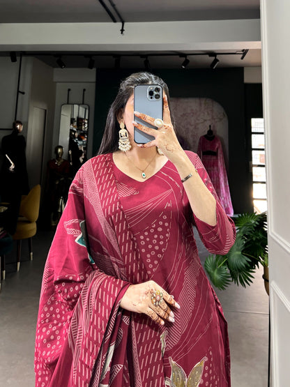 Beads meet blooms in this stunning salwar suit