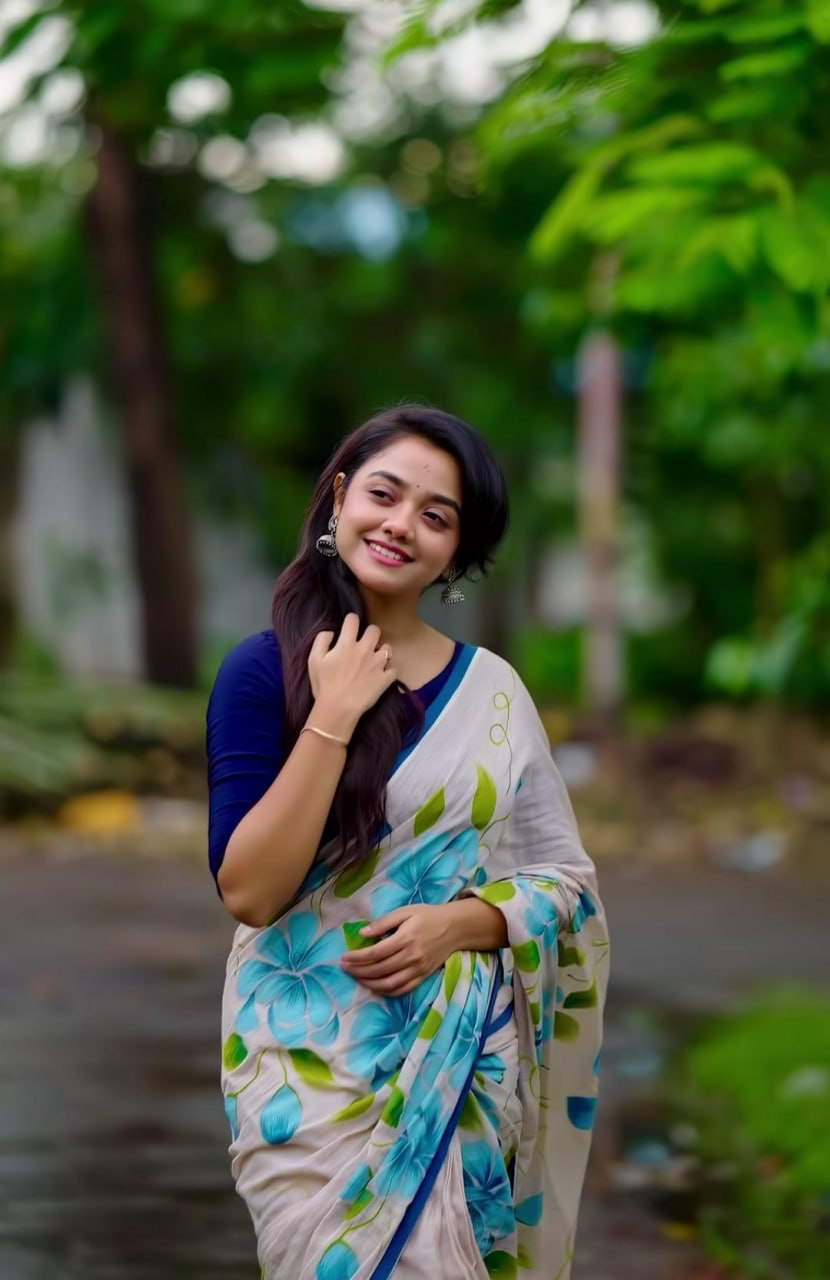 Light Grey Linen Saree with Blue Floral Print, Green Leaves and Navy Border, 6.3 Metres with Running Blouse for Daily Wear
