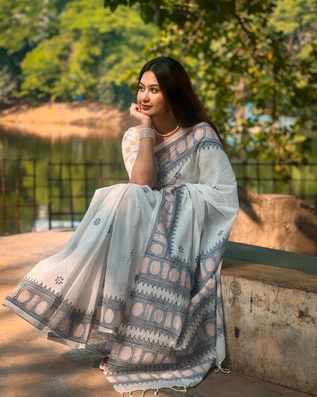 Elegant Digital Print Linen Saree with Blouse – 6.3 Mtr (Single Colour Catalog)