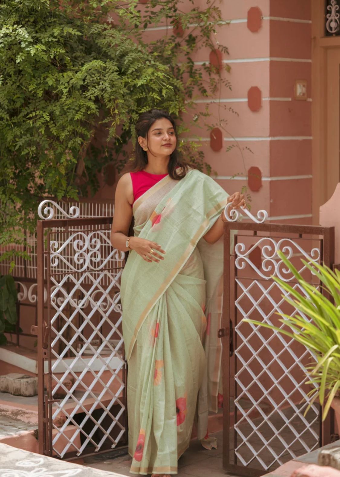 Flower linen | Saree