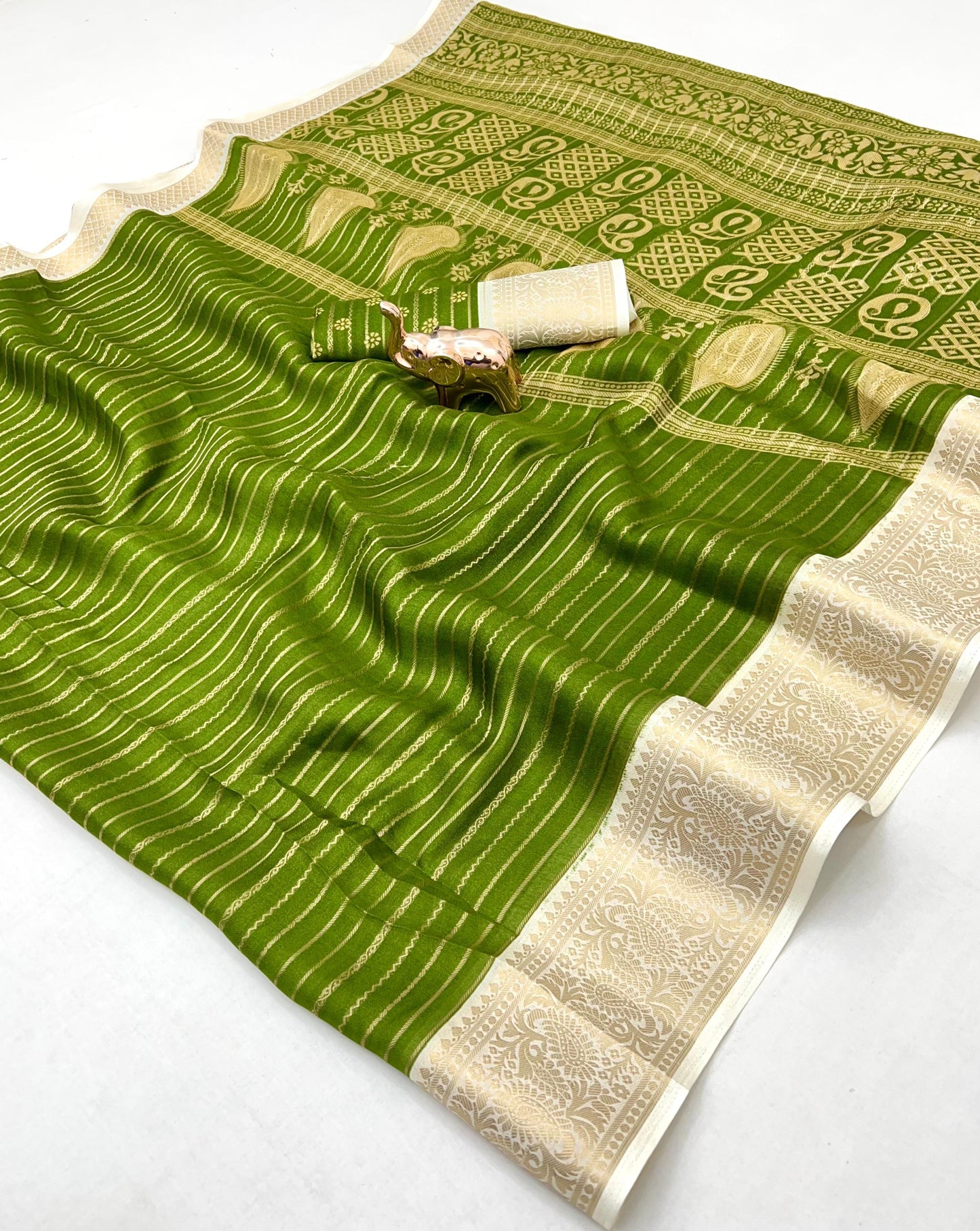 Women Mysore silk Traditional Saree