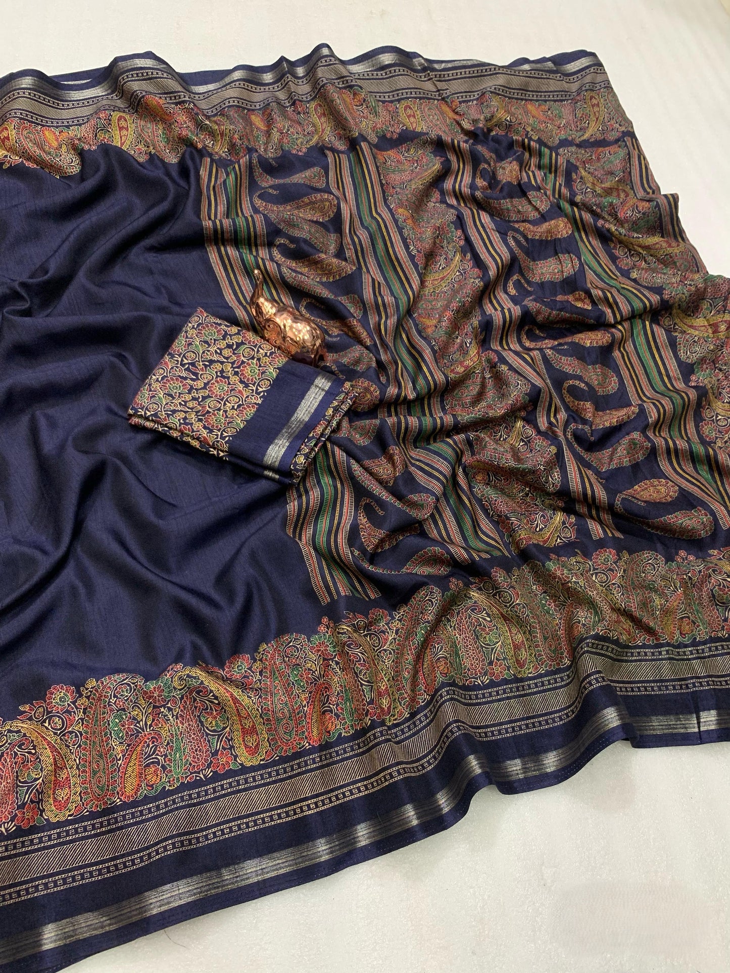 Women Ethnic Wear Printed Saree