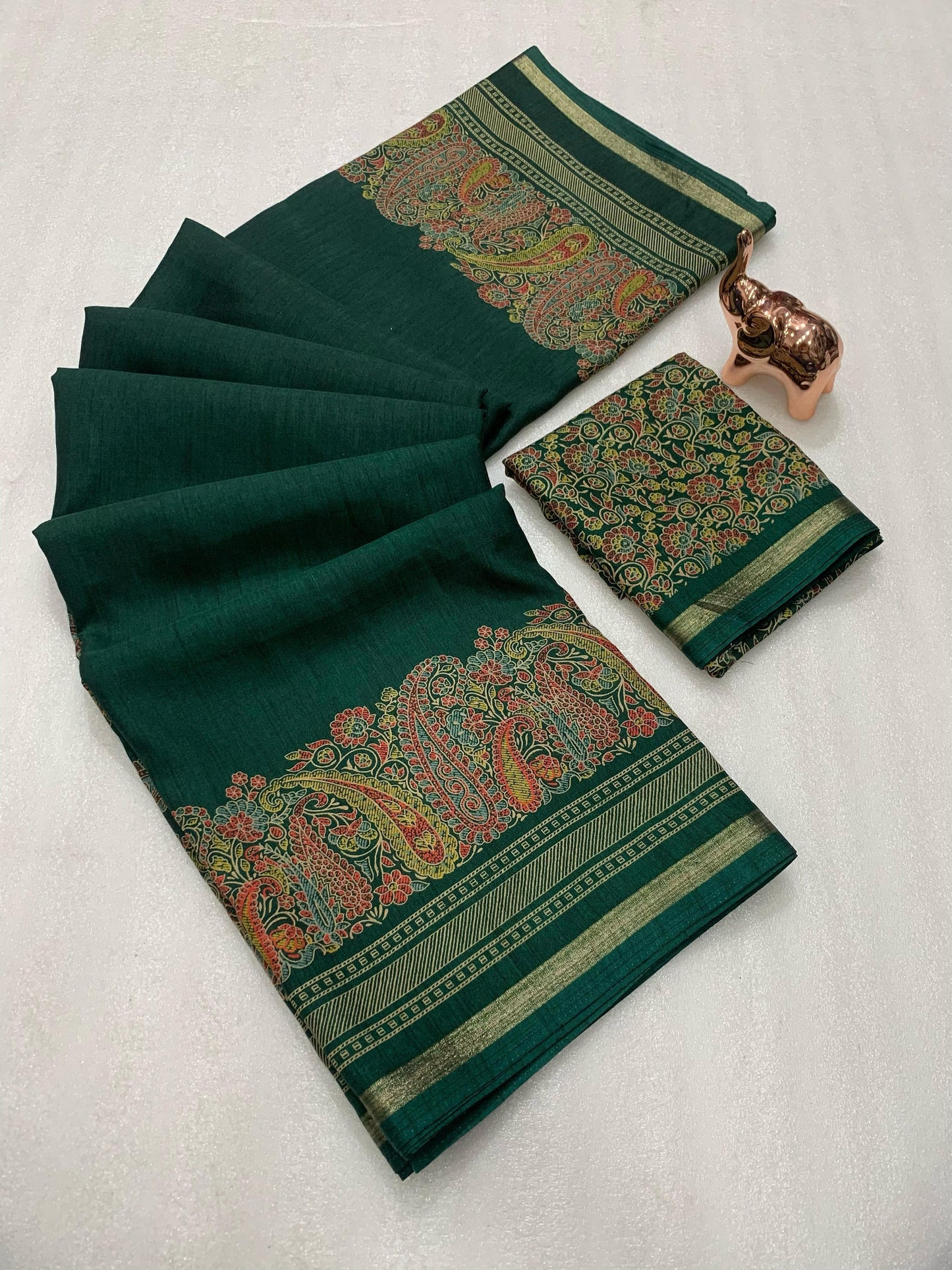 Women Ethnic Wear Printed Saree