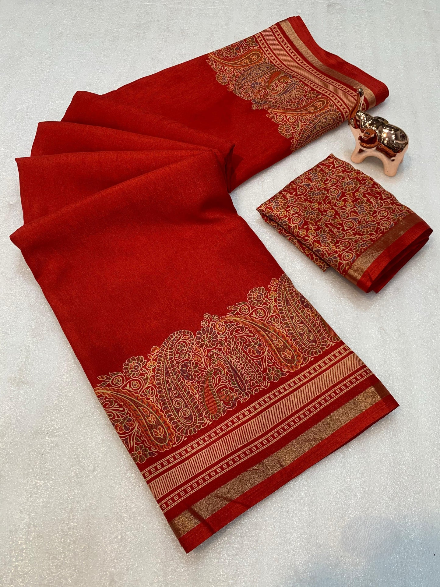 Women Ethnic Wear Printed Saree
