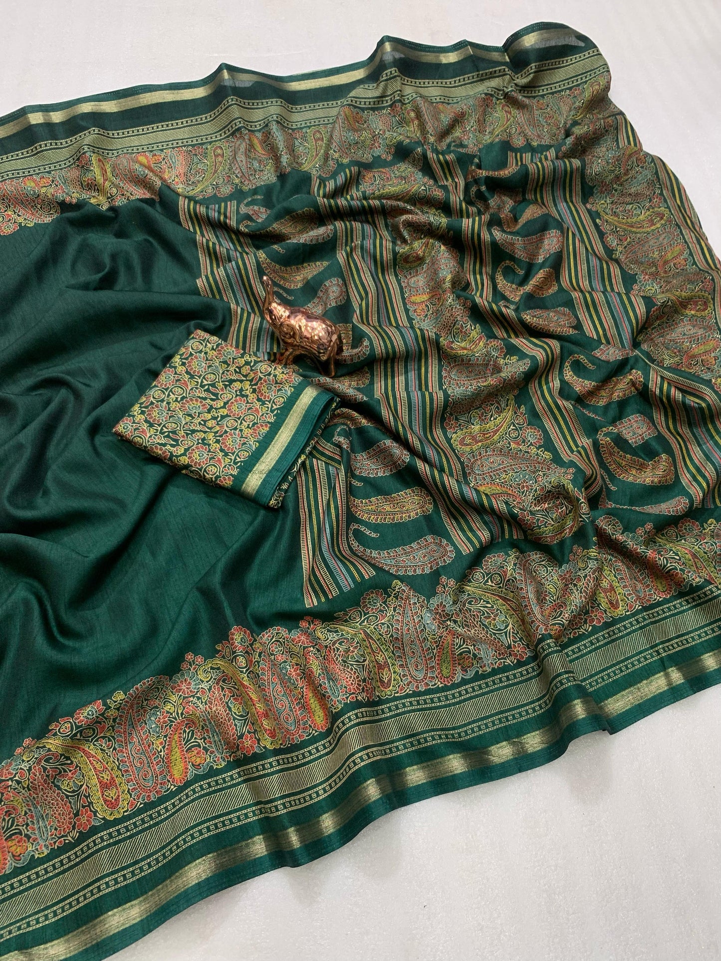 Women Ethnic Wear Printed Saree
