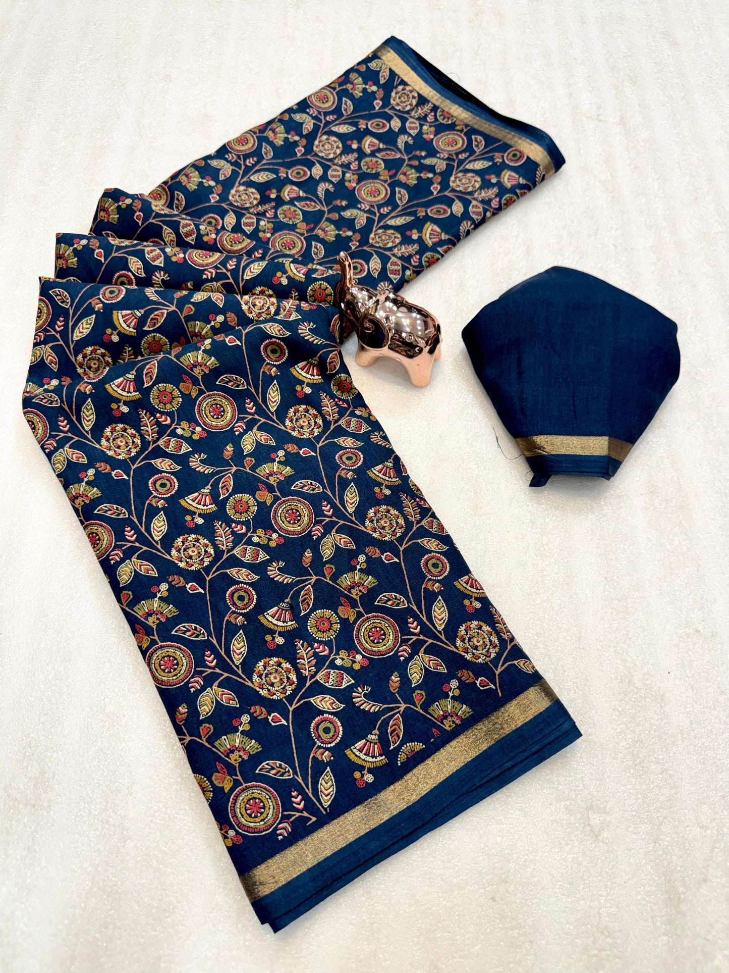 Women Printed Saree with Blouse Piece
