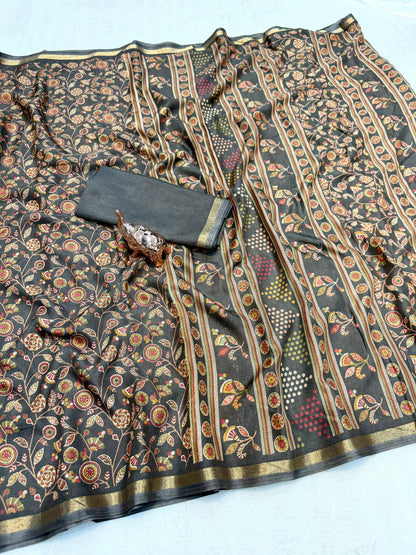 Women Printed Saree with Blouse Piece