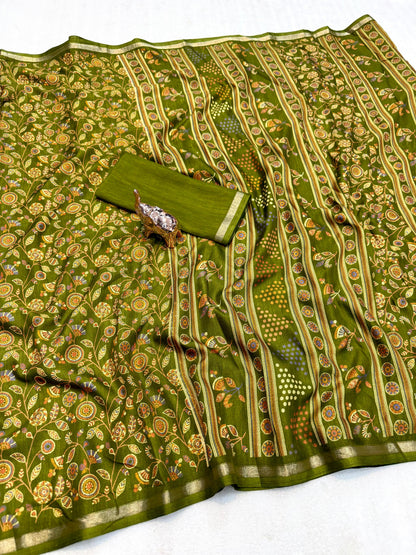 Women Printed Saree with Blouse Piece