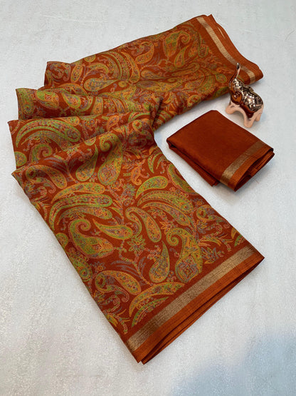 Women Paisley Print Saree with Contrast Border